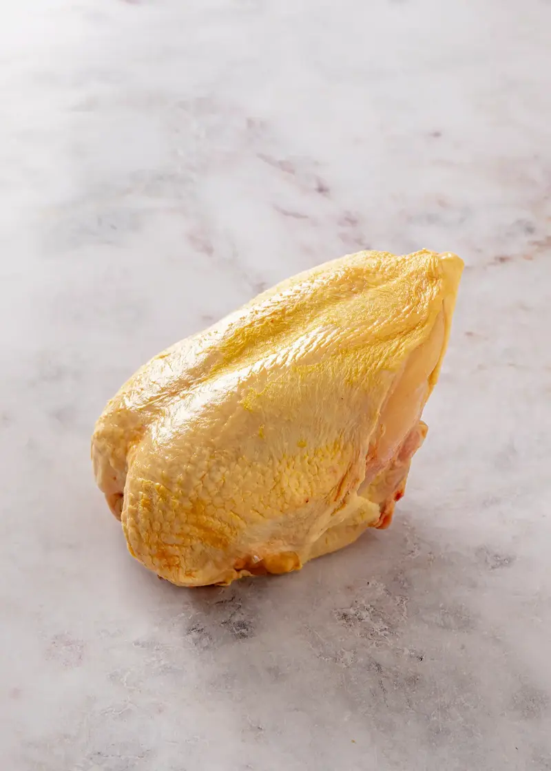 Pollo Amarillo - pechuga con hueso